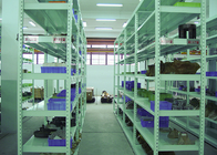Cửa hàng thép công nghiệp hạng nặng được thiết kế để bền